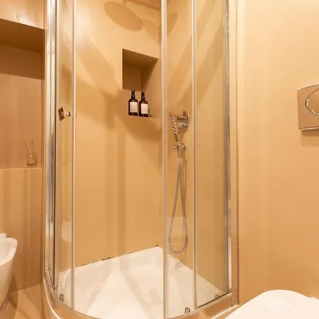 Апартаменты Reale Vatican House