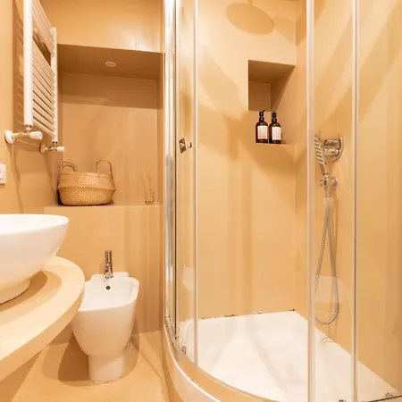 Reale Vatican House * Рим